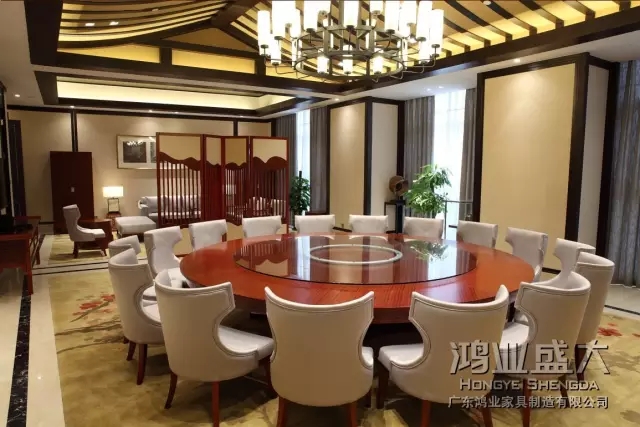 選料上等柔軟且富于韌性，厚度適中，具有冬暖夏涼的效果