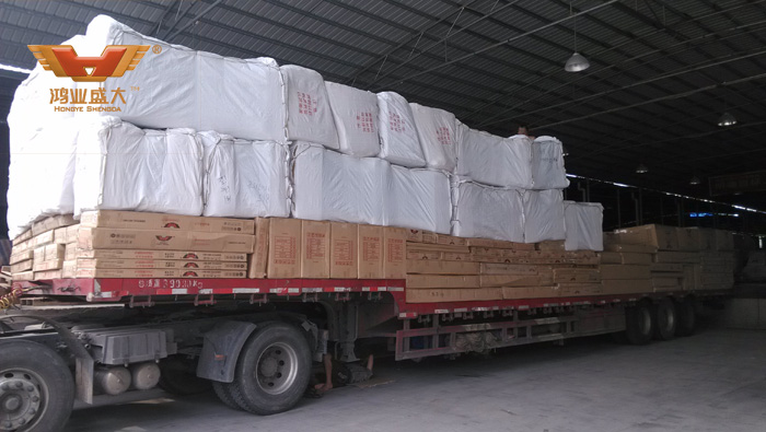 喜訊：  武漢某駕校1000平辦公樓 采購鴻業(yè)辦公家具，今天已發(fā)貨