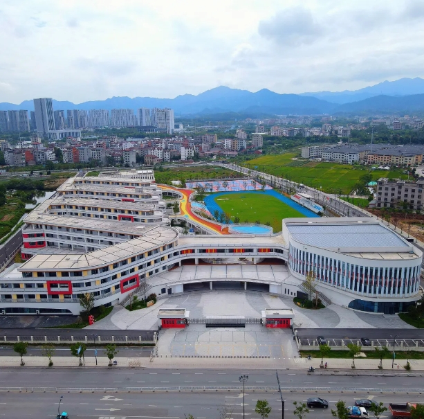 永康市占地面積最大的一所小學(xué) ——永康大司巷小學(xué)江南校區(qū)， 打造出家門口的好學(xué)校